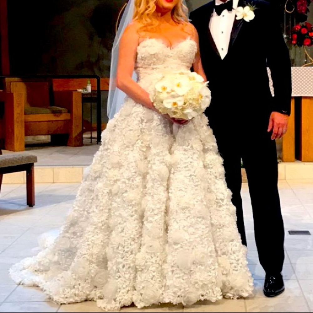 YSA Makino Wedding Dress by Stephen Yearick—worn only once for 6 hours !!!